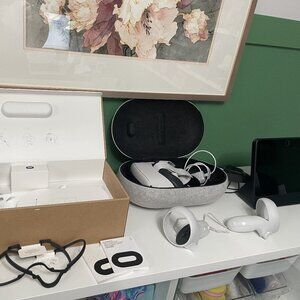 Facebook/Meta Tech and Swag Bundle